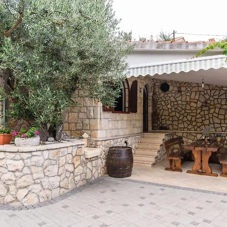 Apartamento Dubravka *