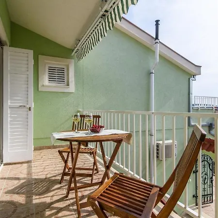 Dubravka Apartment *