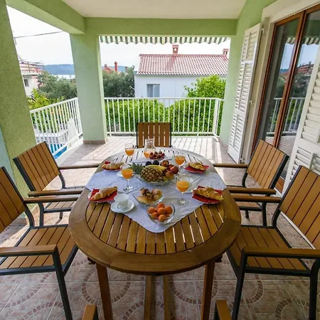 Dubravka * Trogir