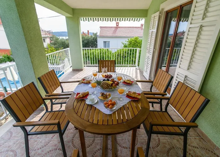 Dubravka * Trogir